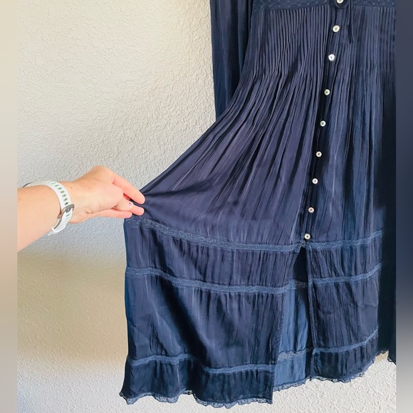 Wilfred Navy Blue Midi Dress - Picture 6 of 16